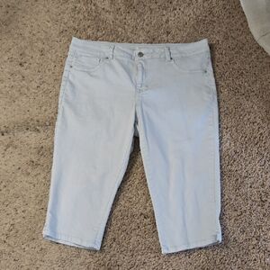 d. jeans Light Blue  Cropped Capri Pants
